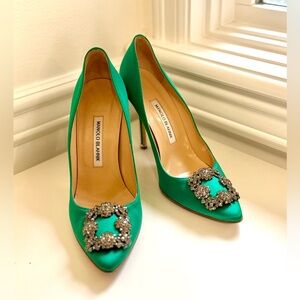 Manolo Blahnik Hangisi 105 Satin Pump, Emerald green, size us 9.5/EU 39.5